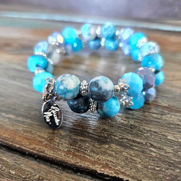 Aqua Gemstone Beaded Bracelet Silver Beach Cruise Memory Wire Designer NWT - Picture 4 of 12